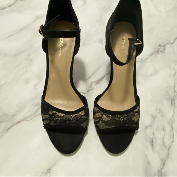🛍 3/$45 BCBGeneration Dressy Black Heels - Picture 2 of 6
